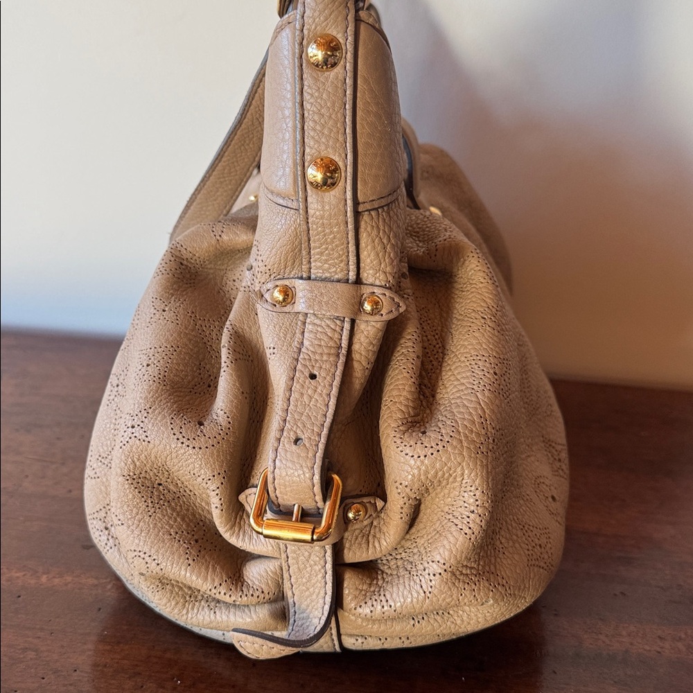 Louis‎ Vuitton Monogram Mahina XS Shoulder bag - Picture 5 of 12